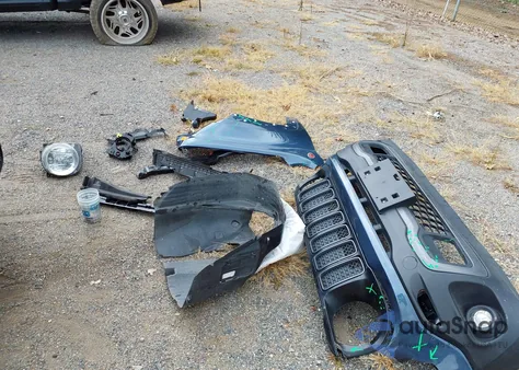 2021 Jeep Renegade Trailhawk 4X4 from USA, damaged, VIN ZACNJDC13MPM93121